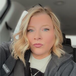 Meet your Posher, Chastity